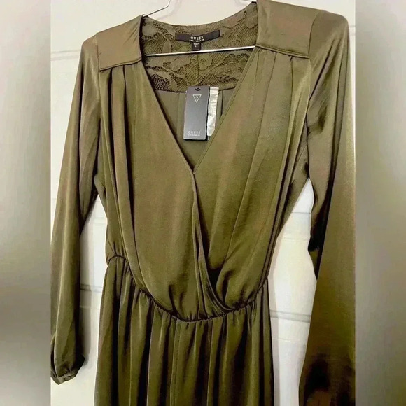 Guess green new romper size s with tags - Picture 9 of 10